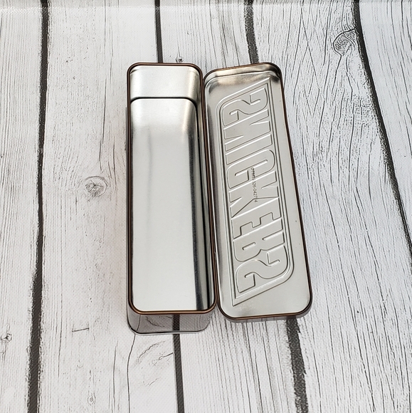Mini Snicker's Candy Edition Tin - Picture 5 of 11